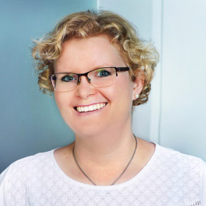 Dr. med. Anja Jakowetz